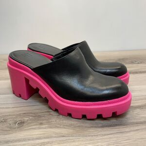 Black and Pink Women's Clogs